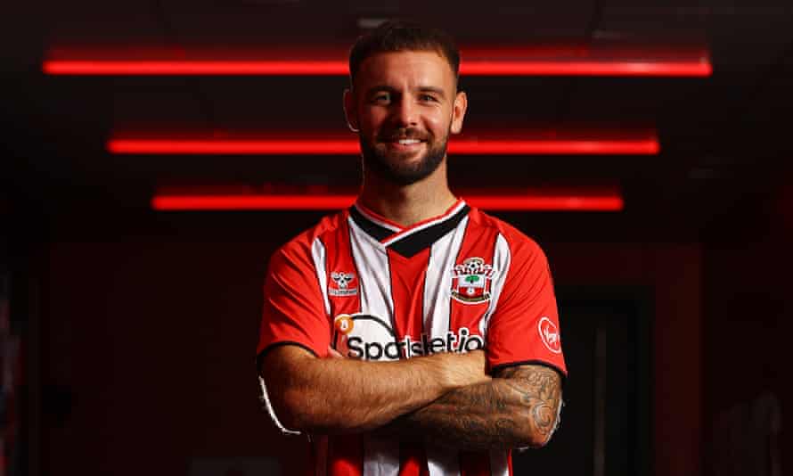 Best FPL Forwards ahead of FPL GW3 ~ Adam Armstrong 