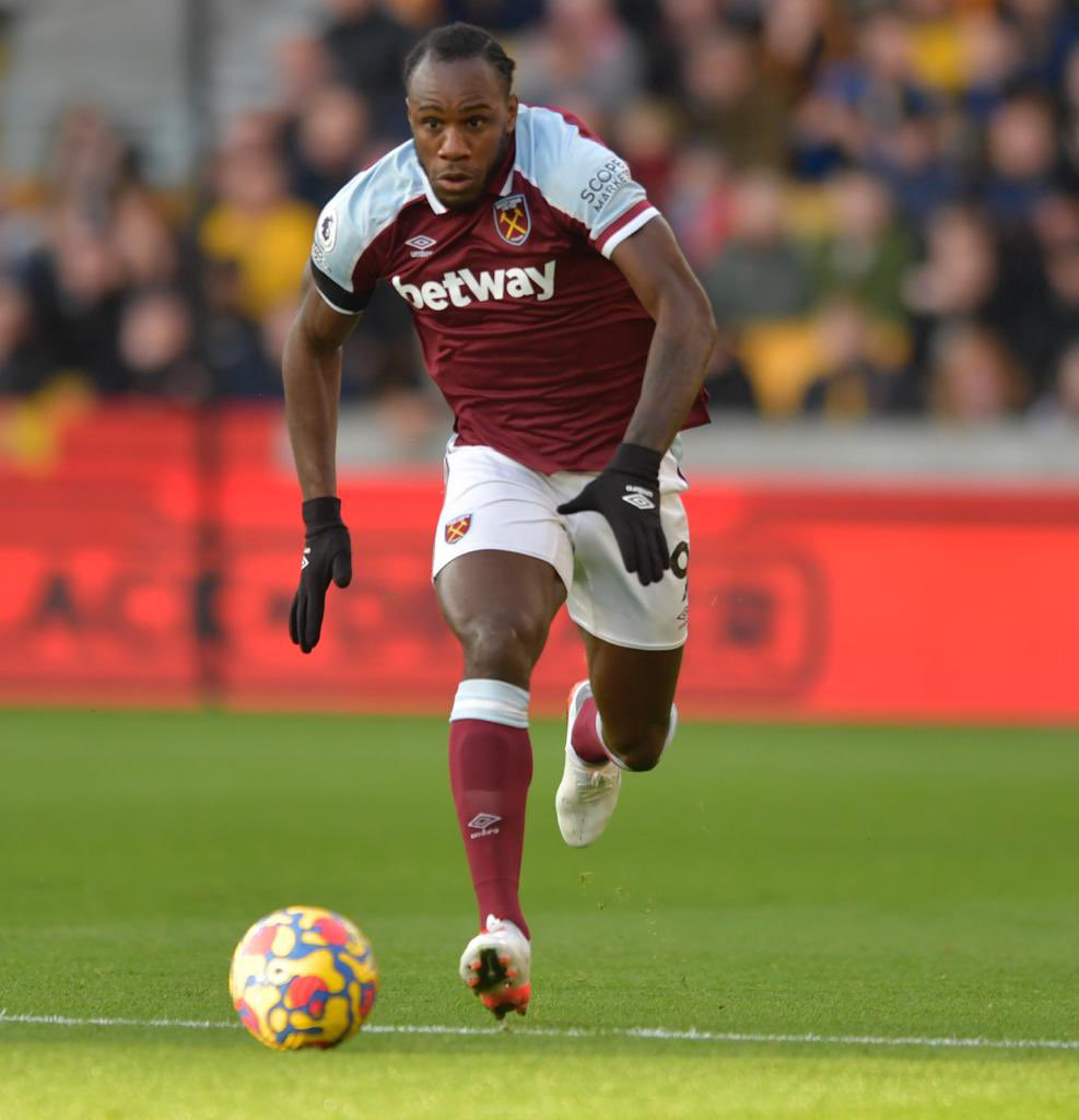 What to do with Michail Antonio?