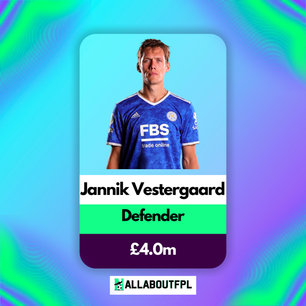 Best £4.0 FPL Defenders for 2022/23 season- Vestergaard