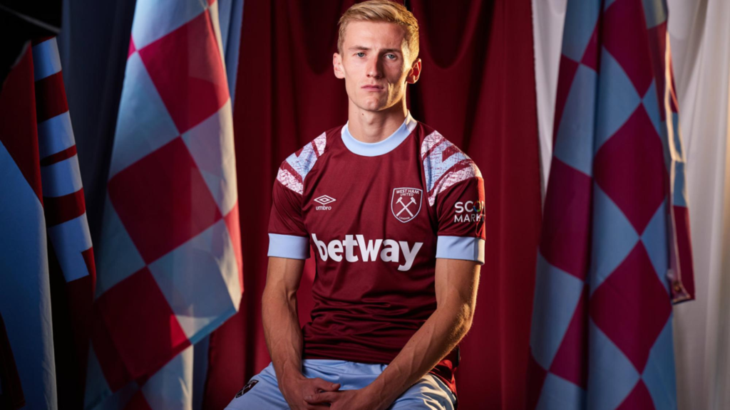 22/23 Premier League new signing for  west ham ~ Flynn Downes from Swansea