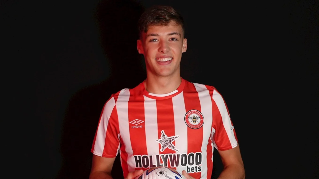 Aaron Hickey Brentford new signing from Bologna for 2022/23 PL season 