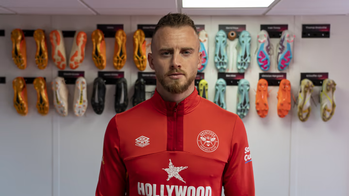 Best FPL Picks Outside Top 6 Teams ~ Flekken from Brentford