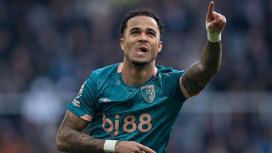 Kluivert Bournemouth