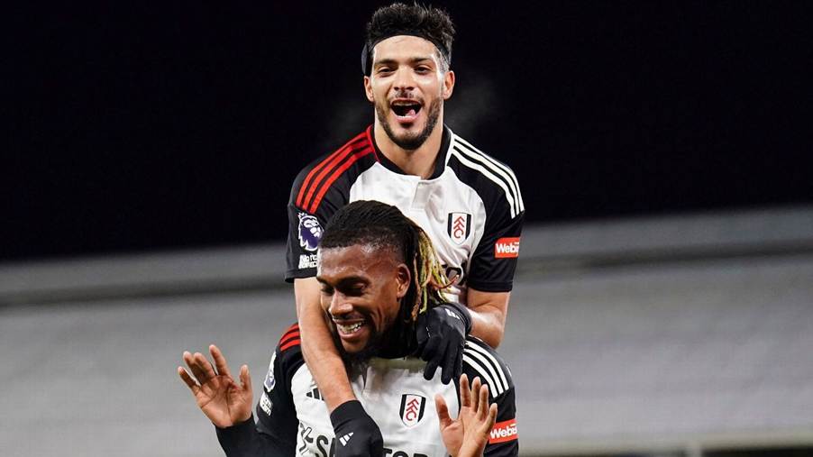 FPL Gameweek 34 Transfer Tips: Two Players to BUY- Raul Jimenez and Iwobi