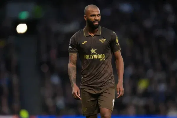 FPL Gameweek 25 Transfer Tips: Two Players to Buy, Hold, & Sell